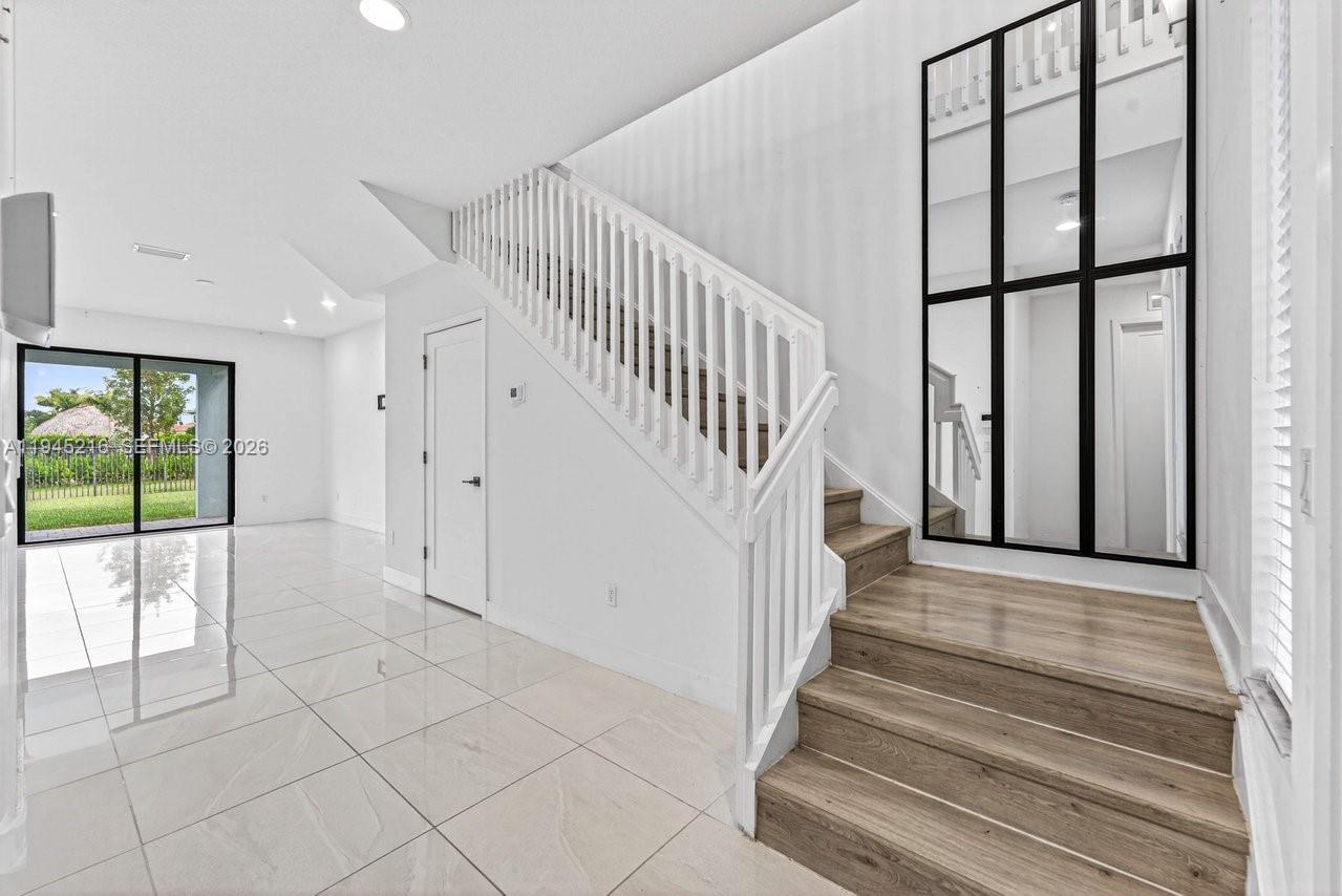 SKY COVE SOUTH - Residential