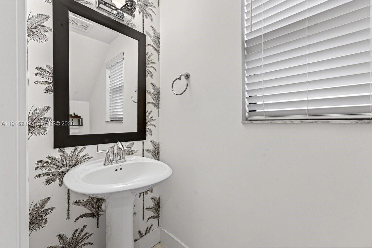 SKY COVE SOUTH - Residential