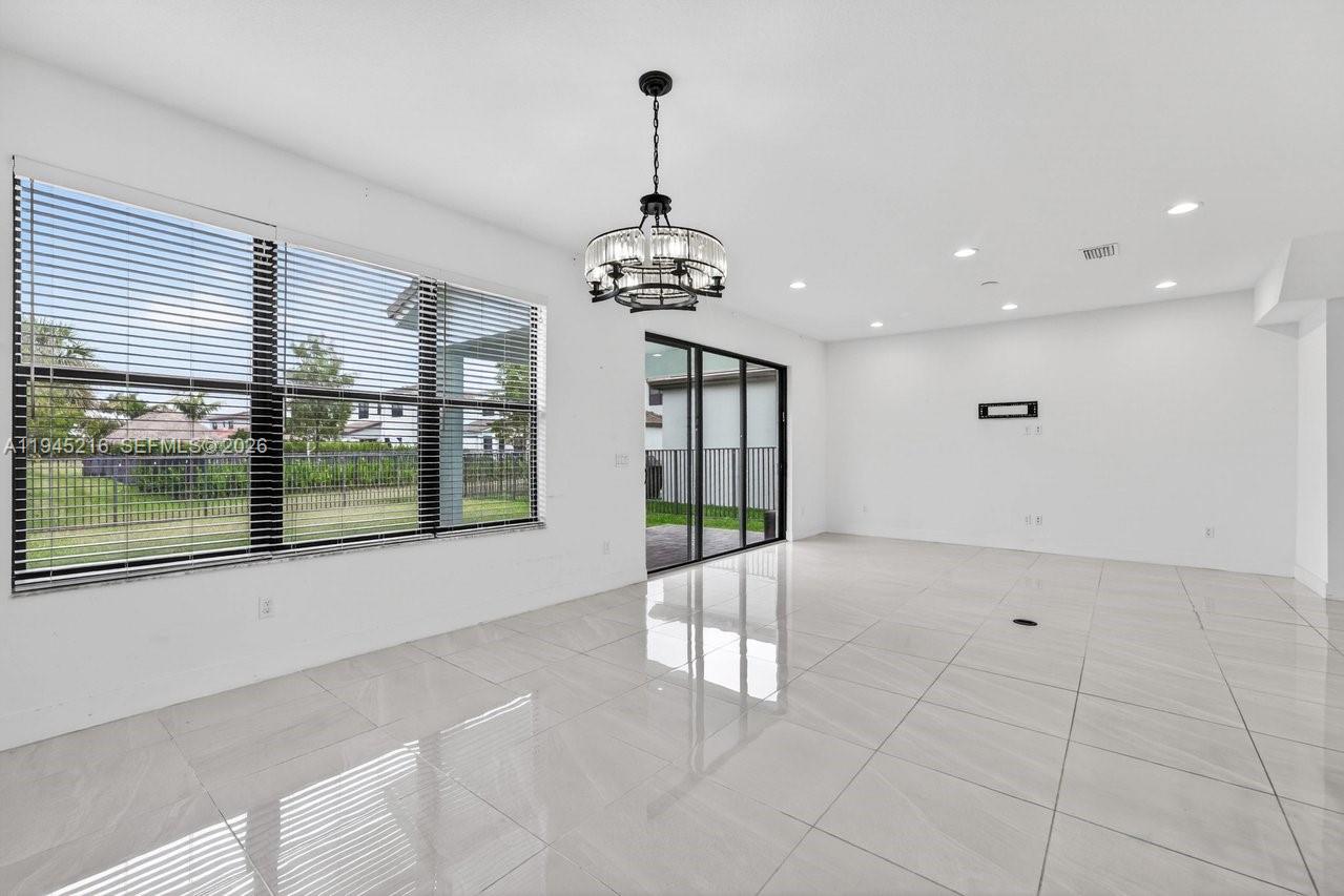 SKY COVE SOUTH - Residential