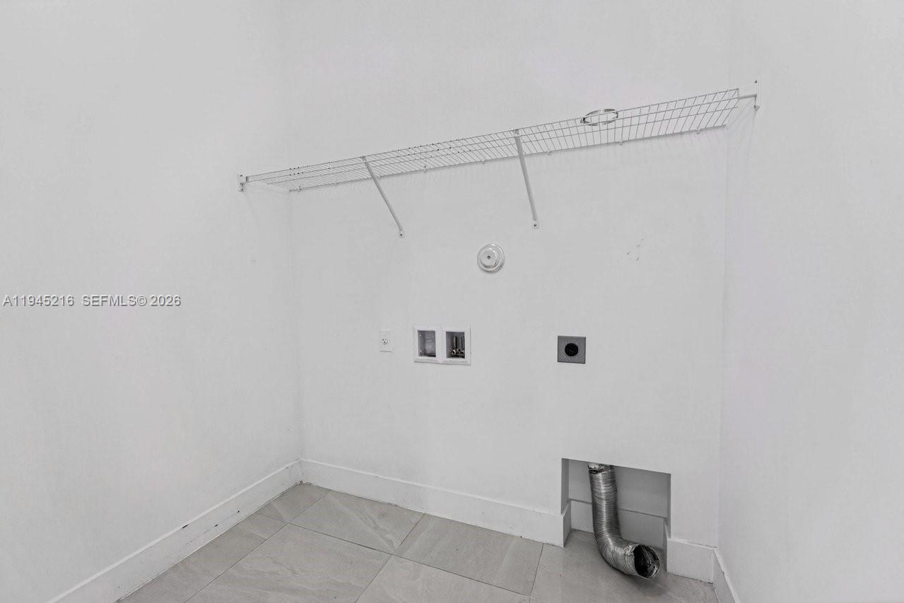 SKY COVE SOUTH - Residential