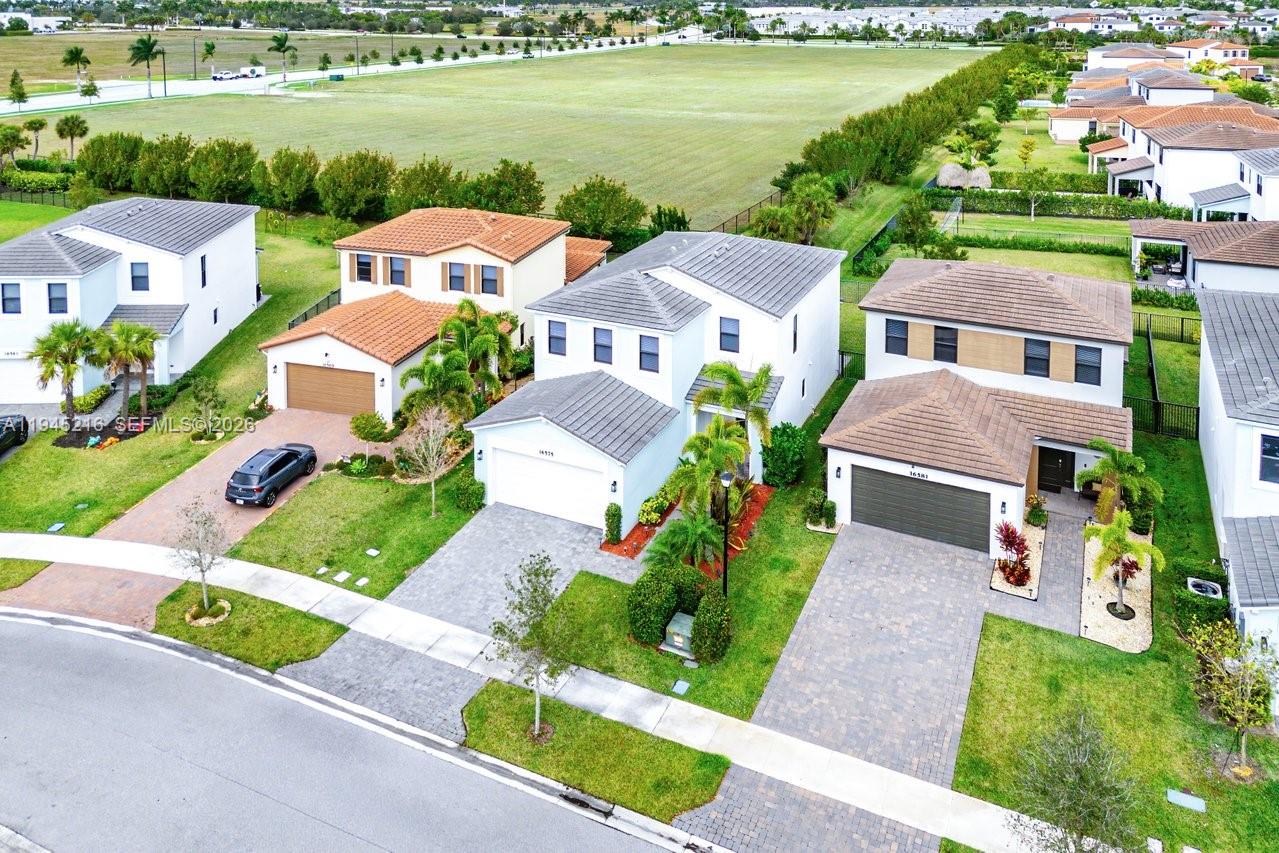 SKY COVE SOUTH - Residential