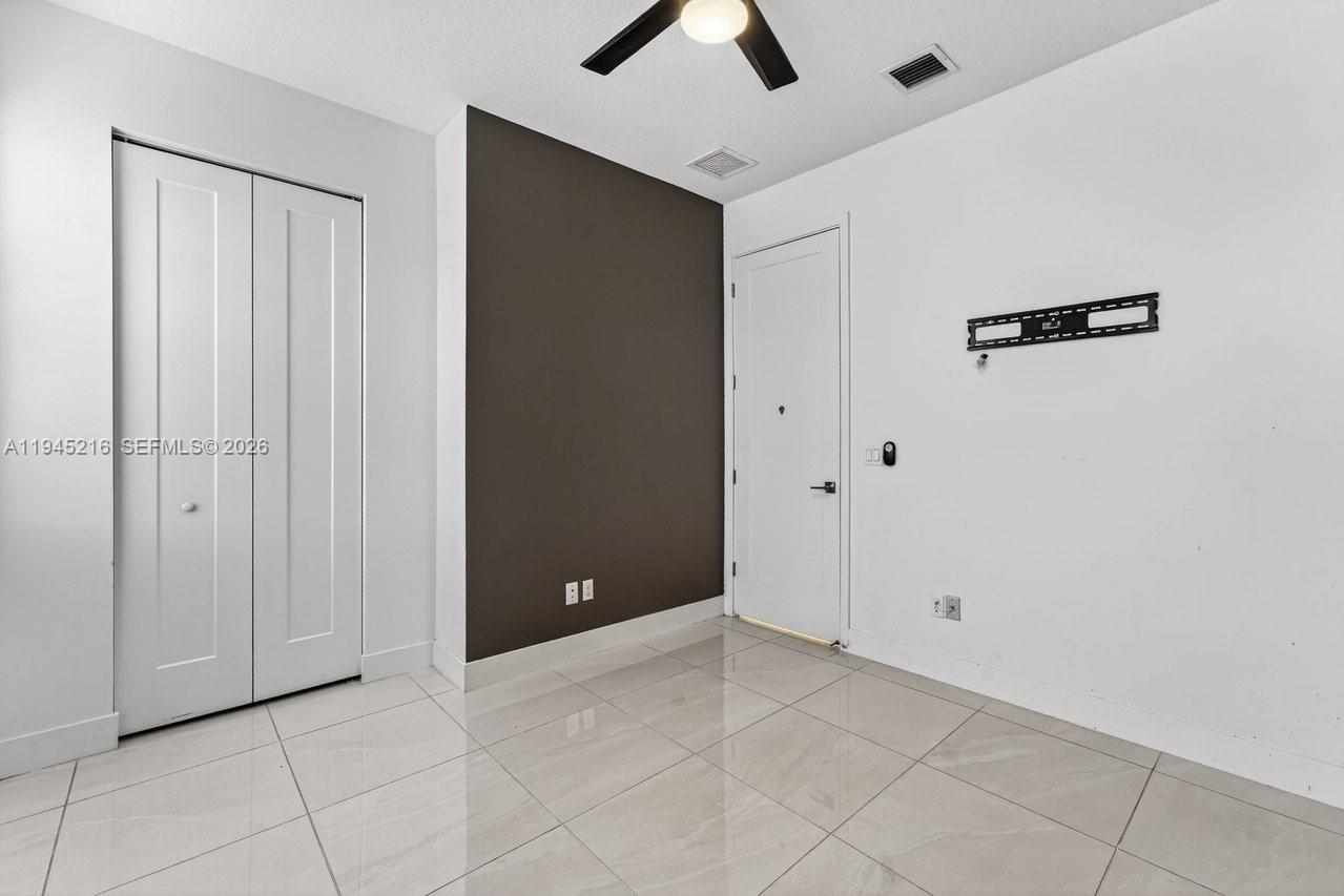 SKY COVE SOUTH - Residential