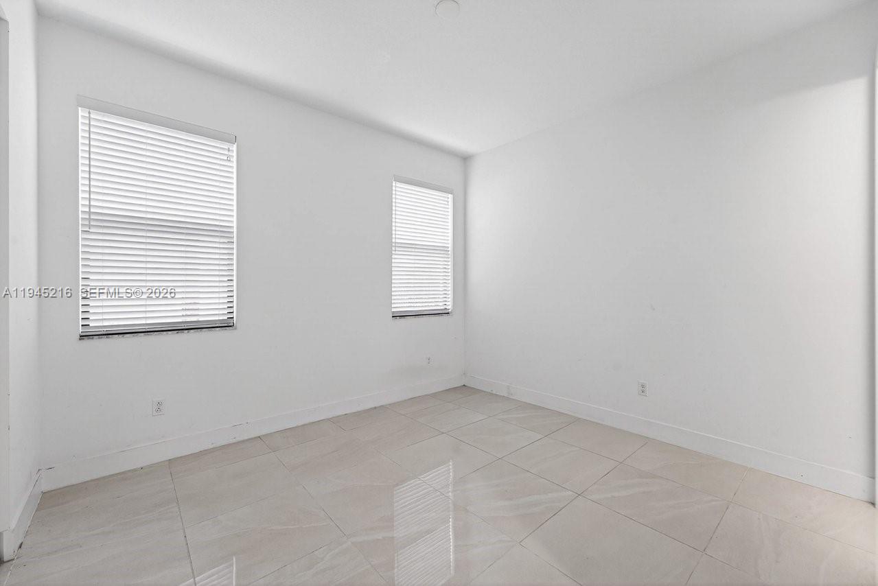 SKY COVE SOUTH - Residential