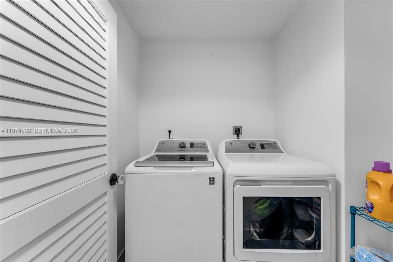 CAPTIVA CONDO A - Residential