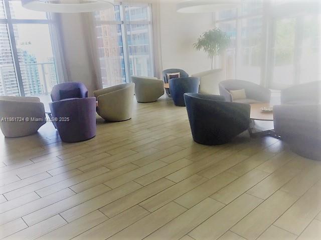 MILLECENTO - Residential Lease