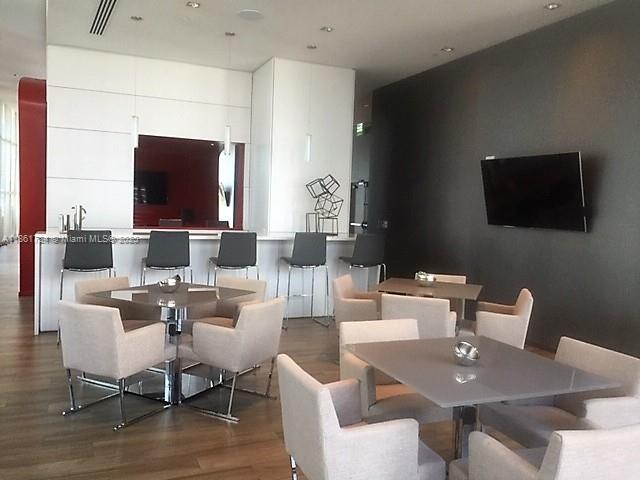 MILLECENTO - Residential Lease