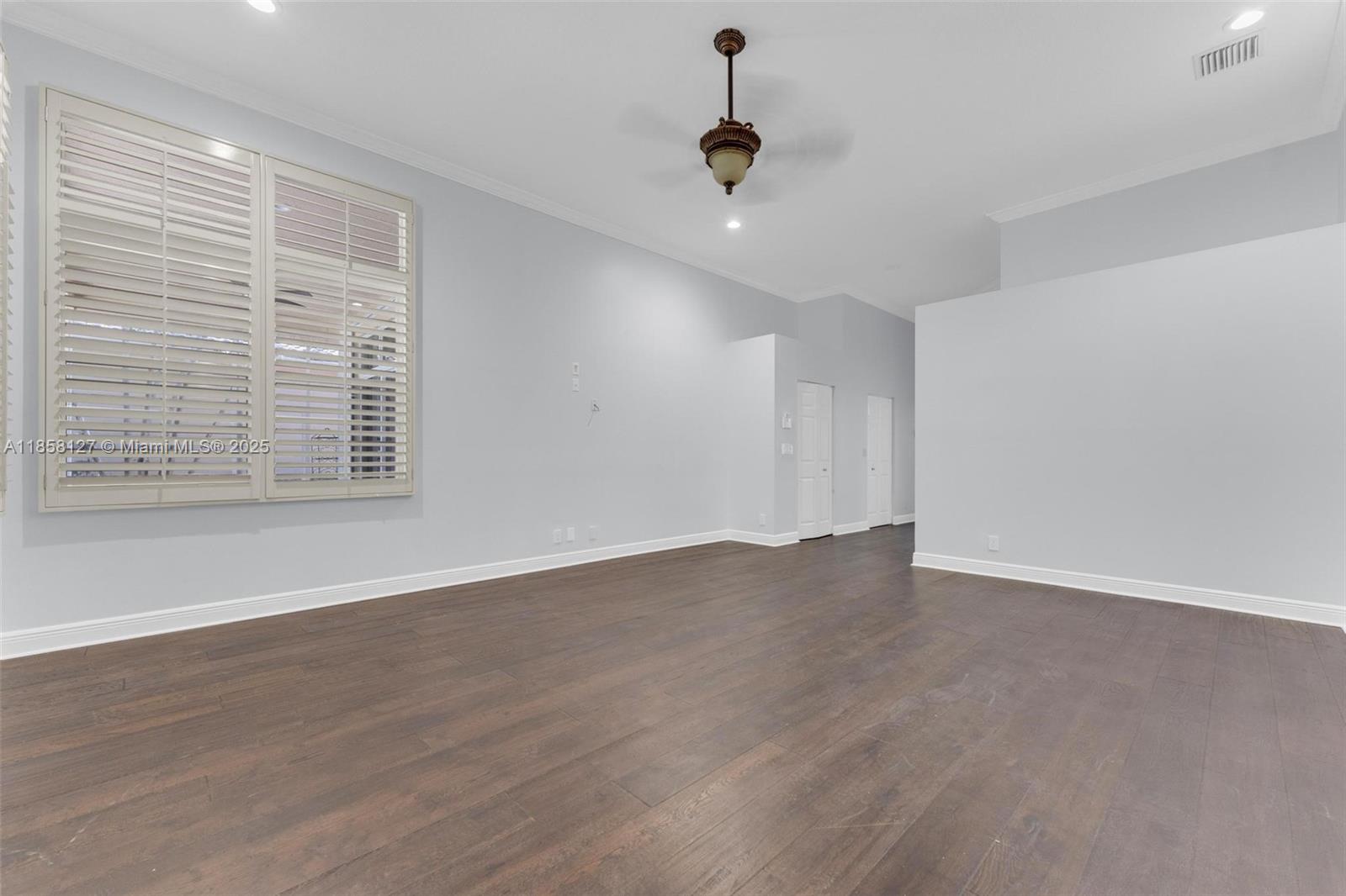 SECTOR 7 - PARCELS F G H - Residential Lease