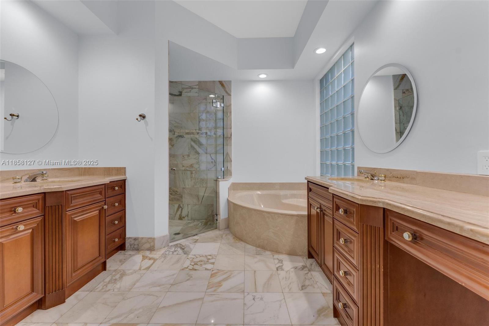 SECTOR 7 - PARCELS F G H - Residential Lease