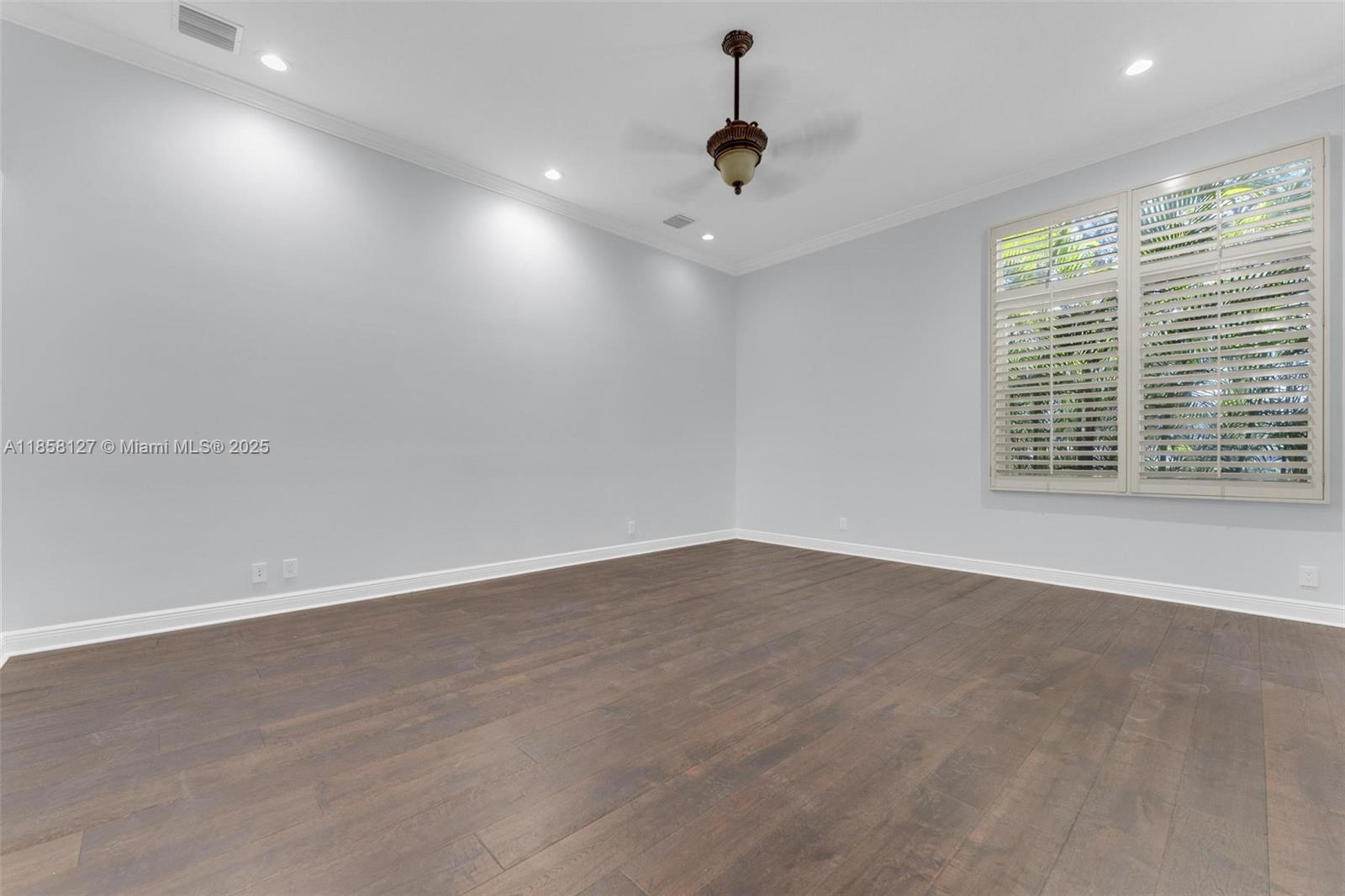 SECTOR 7 - PARCELS F G H - Residential Lease