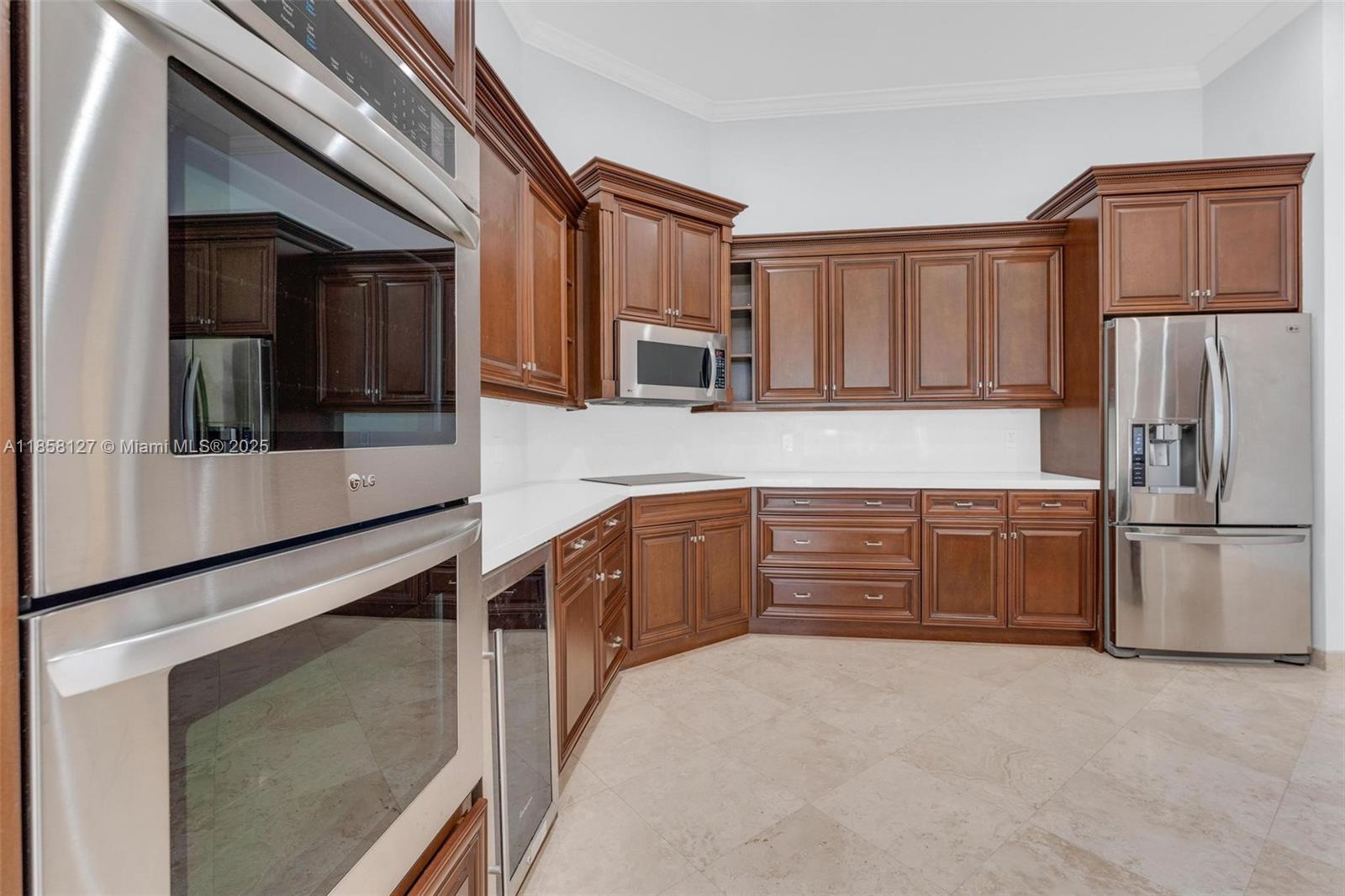 SECTOR 7 - PARCELS F G H - Residential Lease