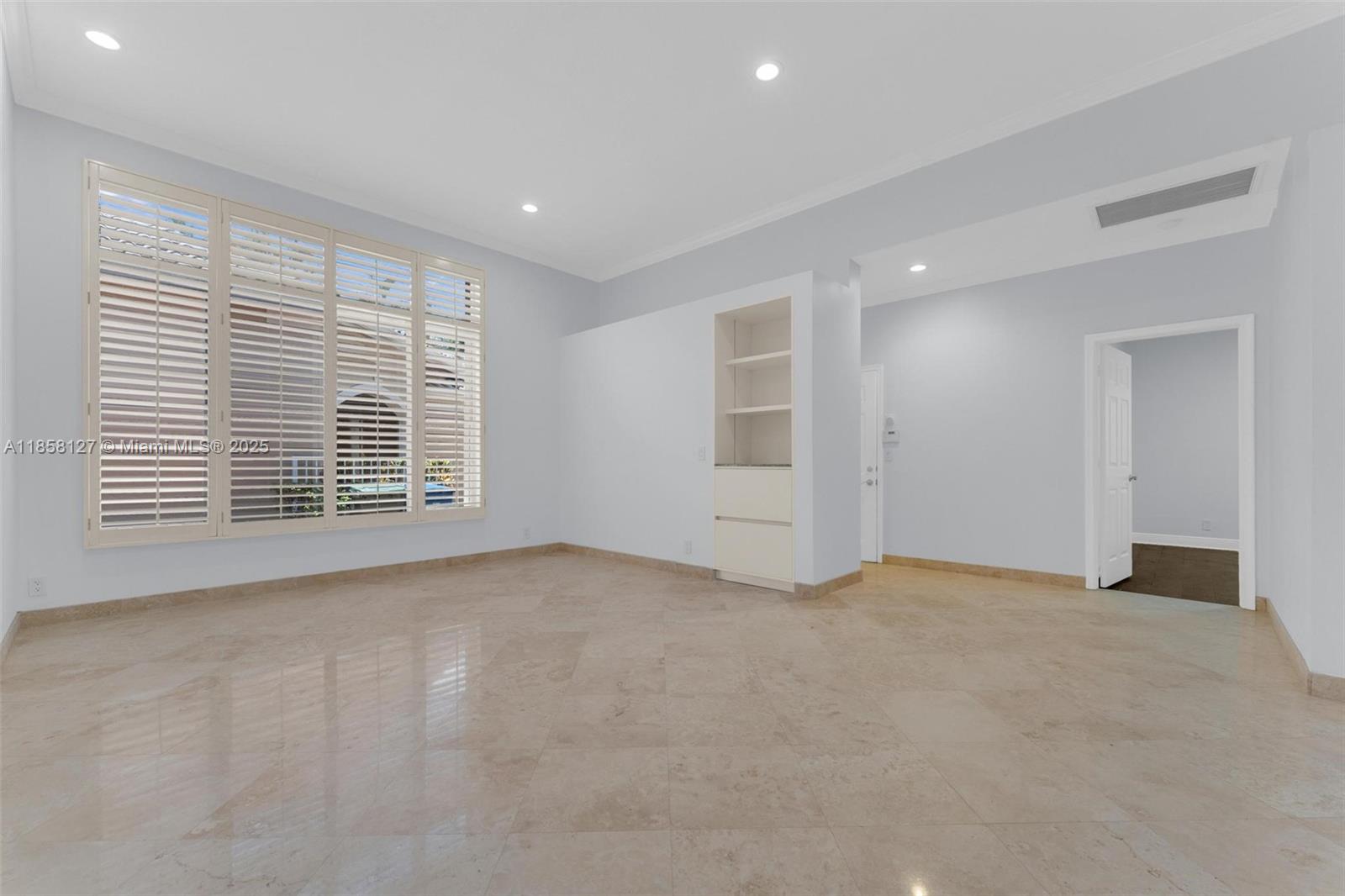 SECTOR 7 - PARCELS F G H - Residential Lease