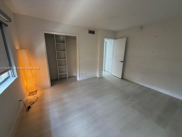 RACQUET CLUB APARTMENTS A - Residential Lease