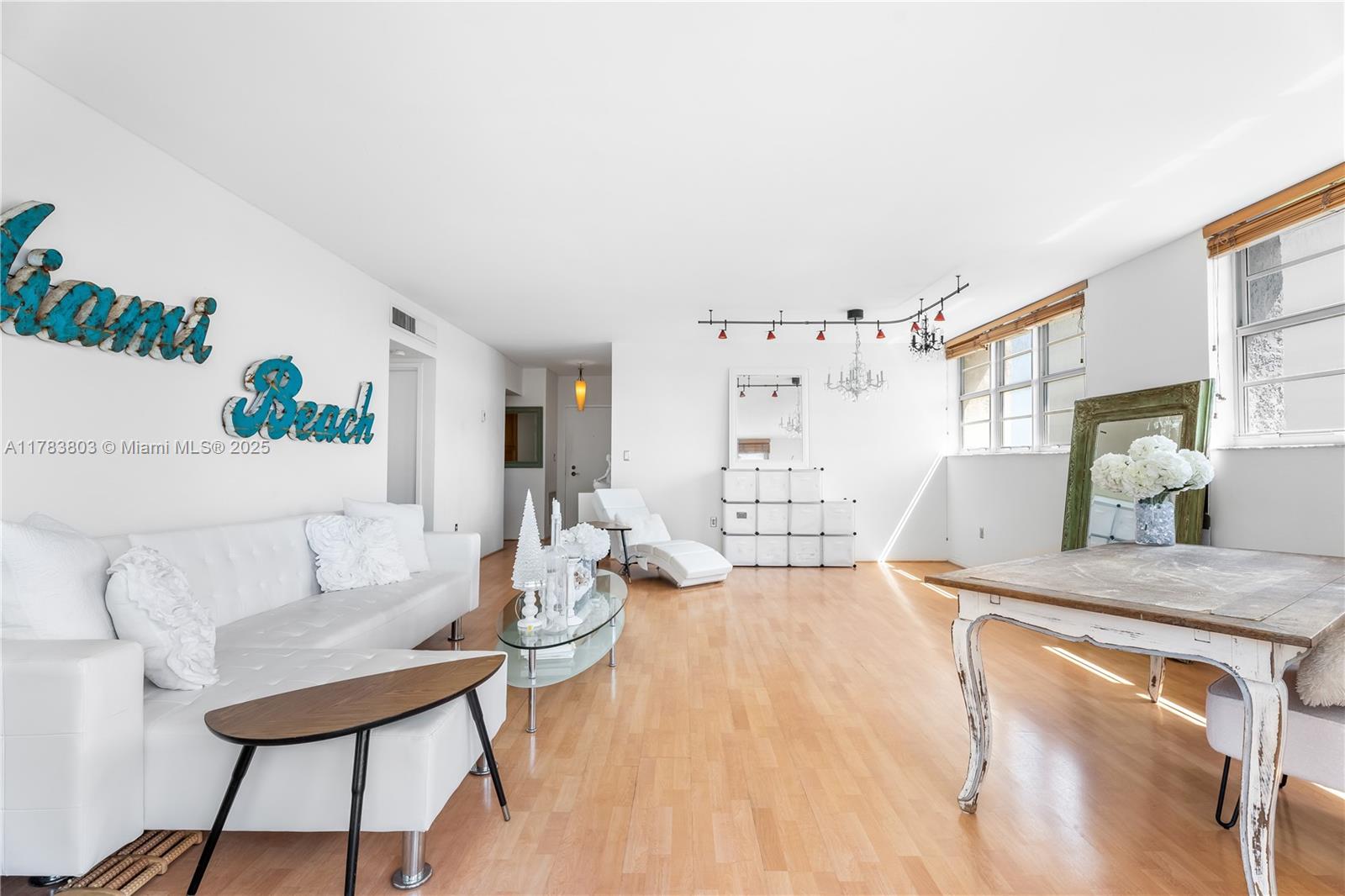 800 West Ave 502
