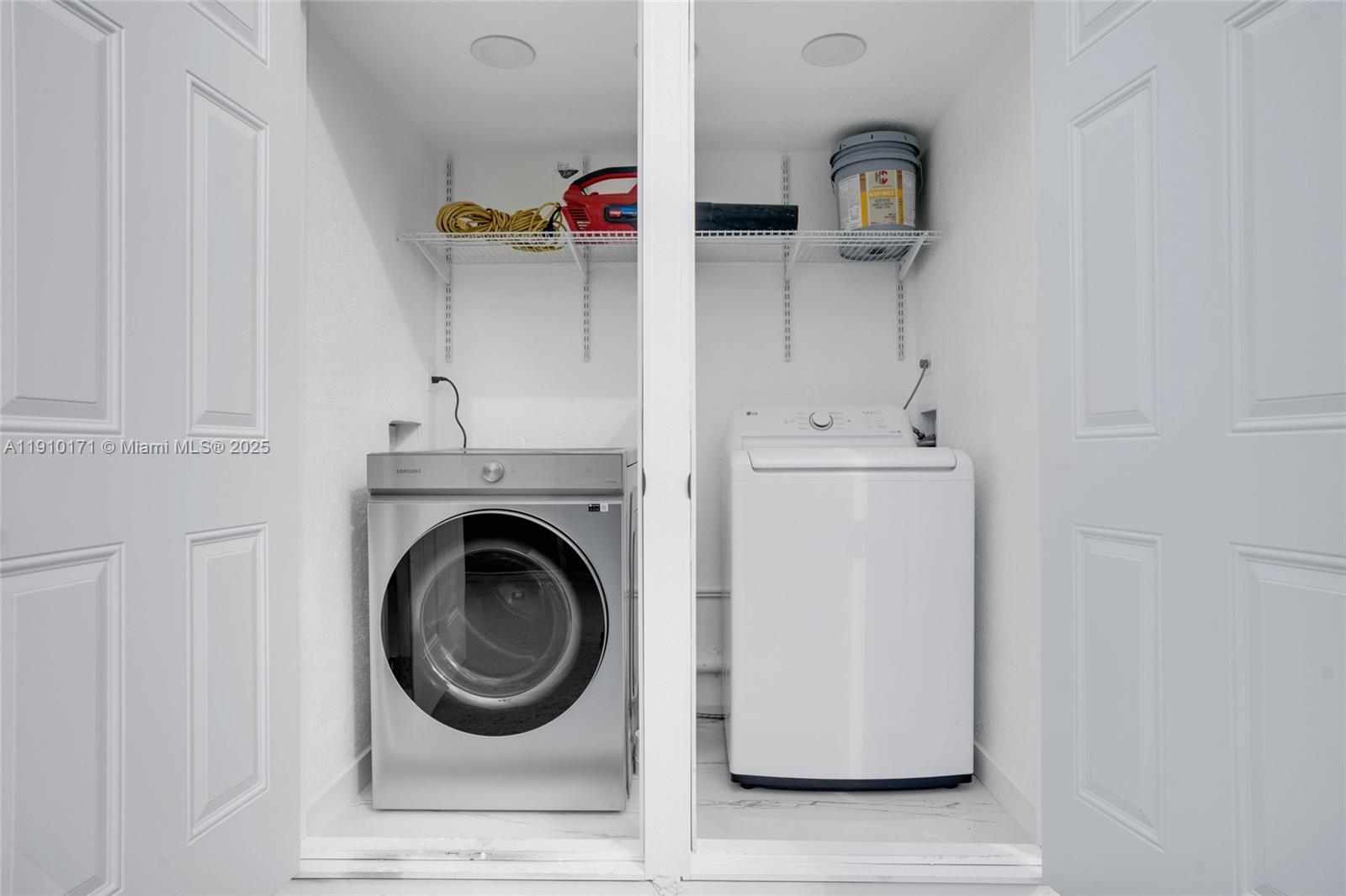 STRAWBERRY FIELD SUB - Residential Lease