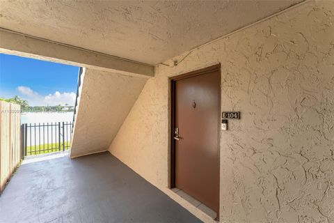 8307 SW 142nd Ave E104 Miami FL 33183