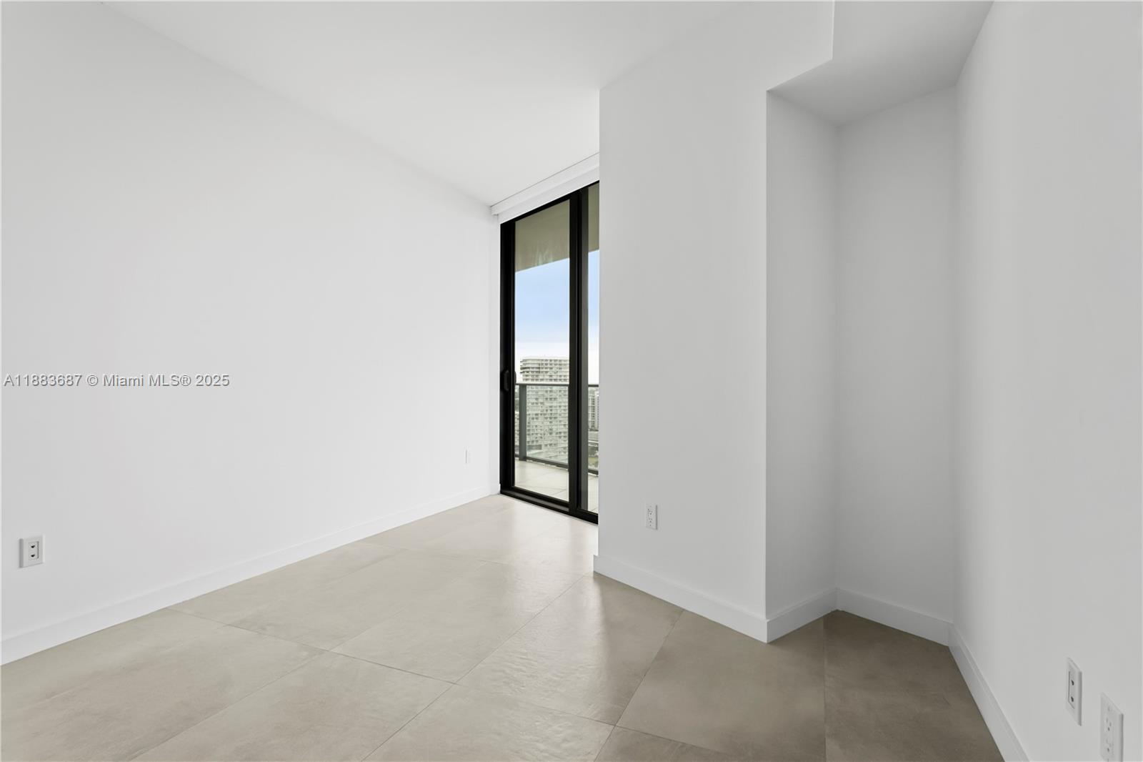 PARAISO BAYVIEWS CONDO - Residential Lease
