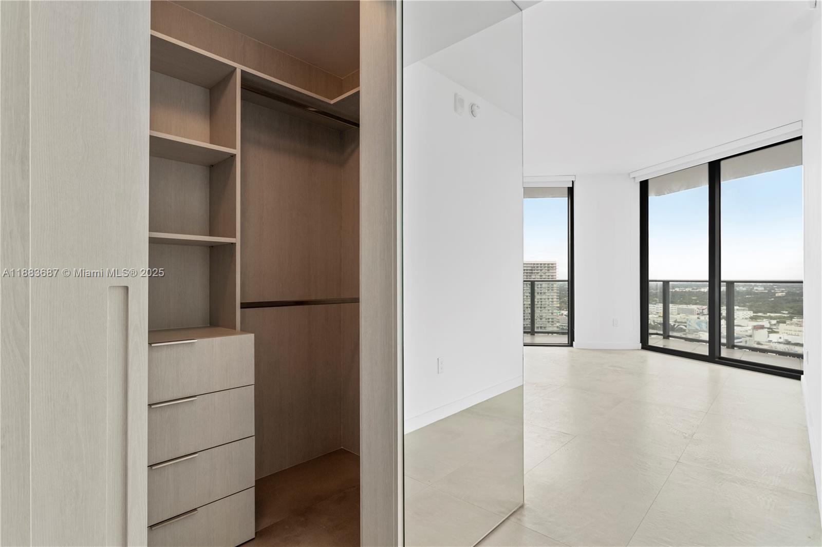 PARAISO BAYVIEWS CONDO - Residential Lease