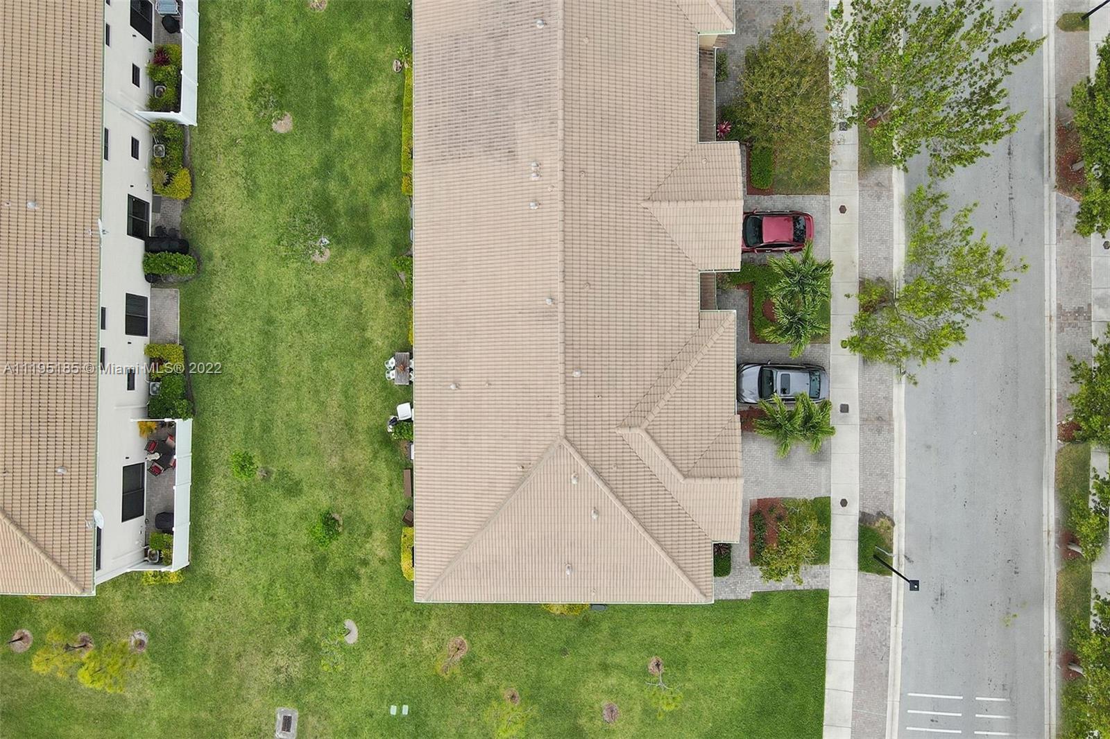 CHAMPION LAKES - Residential Lease