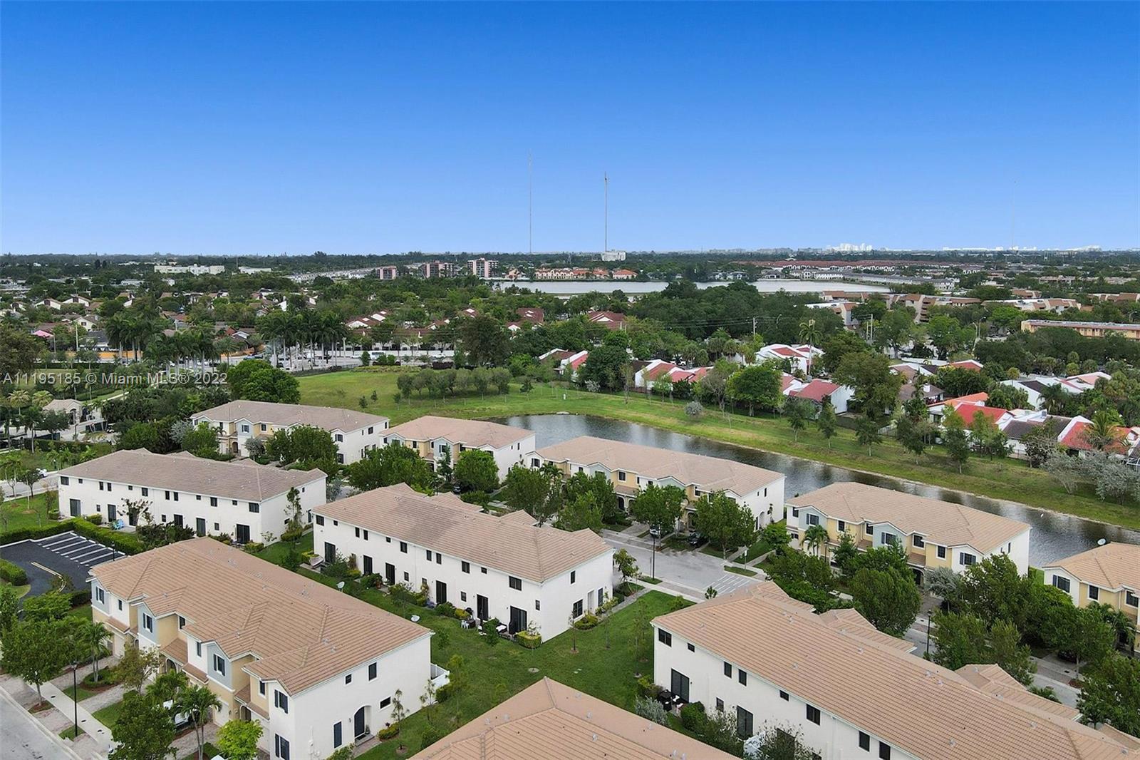 CHAMPION LAKES - Residential Lease