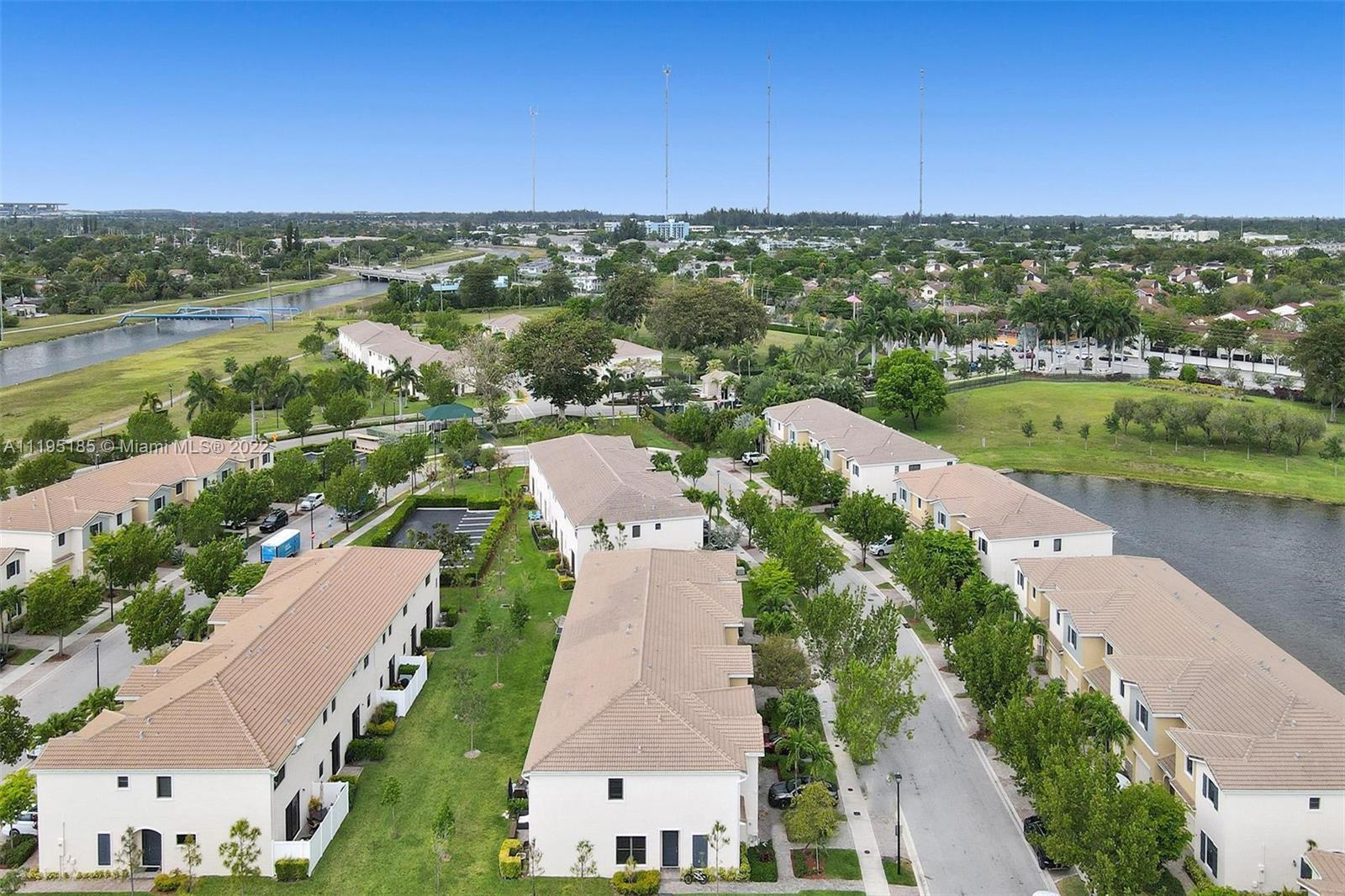 CHAMPION LAKES - Residential Lease