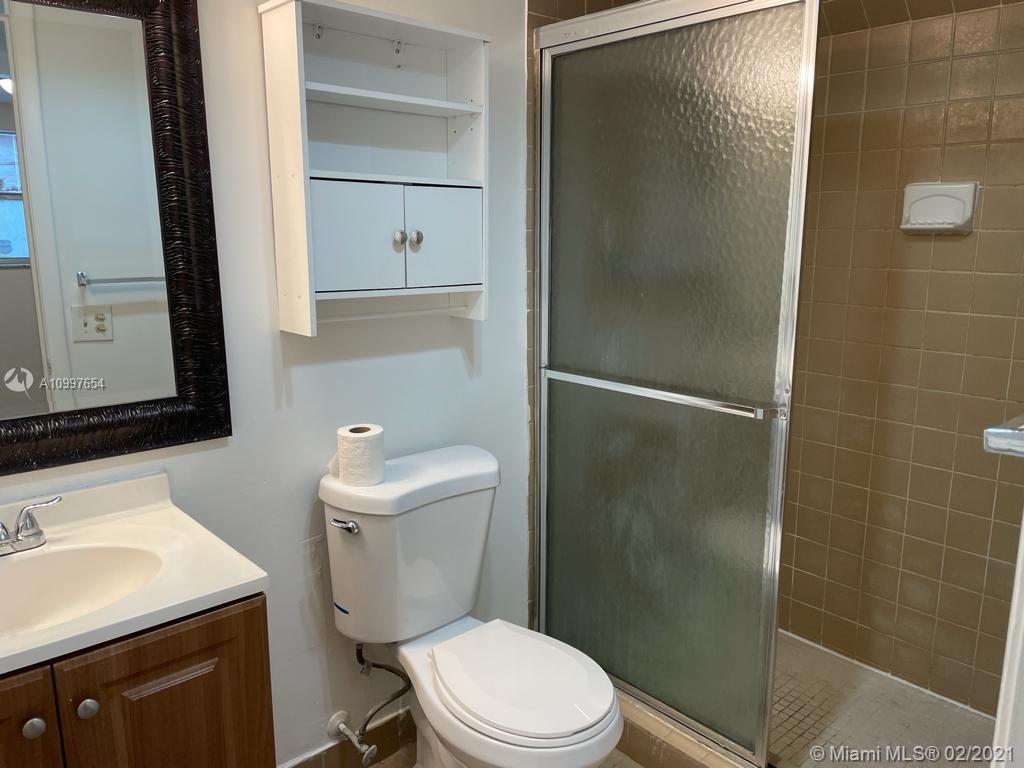 WOODLANDS TOWNHOUSE CONDO - Residential Lease