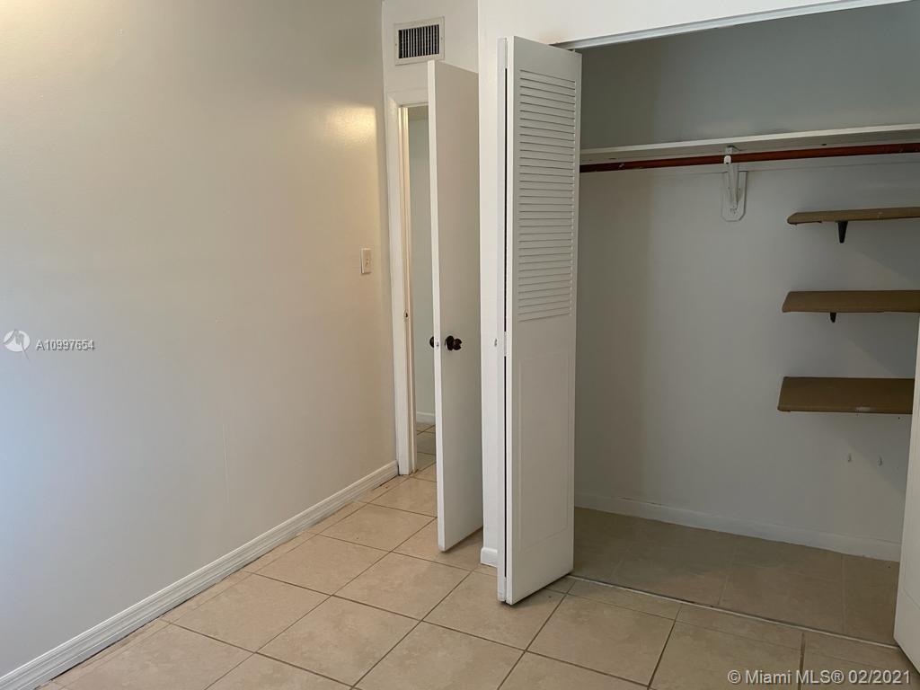 WOODLANDS TOWNHOUSE CONDO - Residential Lease