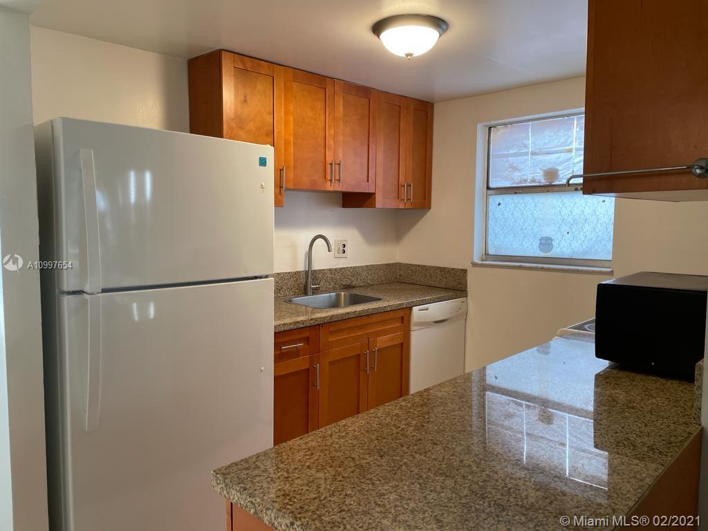 WOODLANDS TOWNHOUSE CONDO - Residential Lease