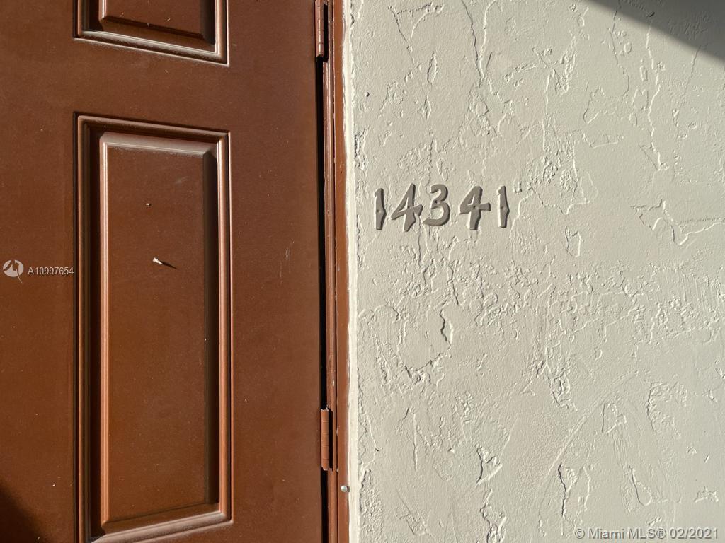 WOODLANDS TOWNHOUSE CONDO - Residential Lease