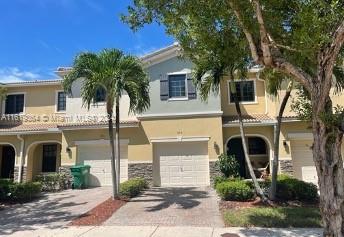 CHAMPION LAKES - Residential