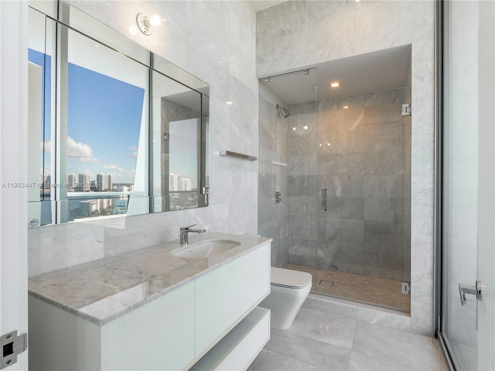 NORTH BISCAYNE BEACH AMEN - Residential