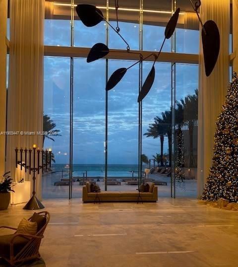 NORTH BISCAYNE BEACH AMEN - Residential