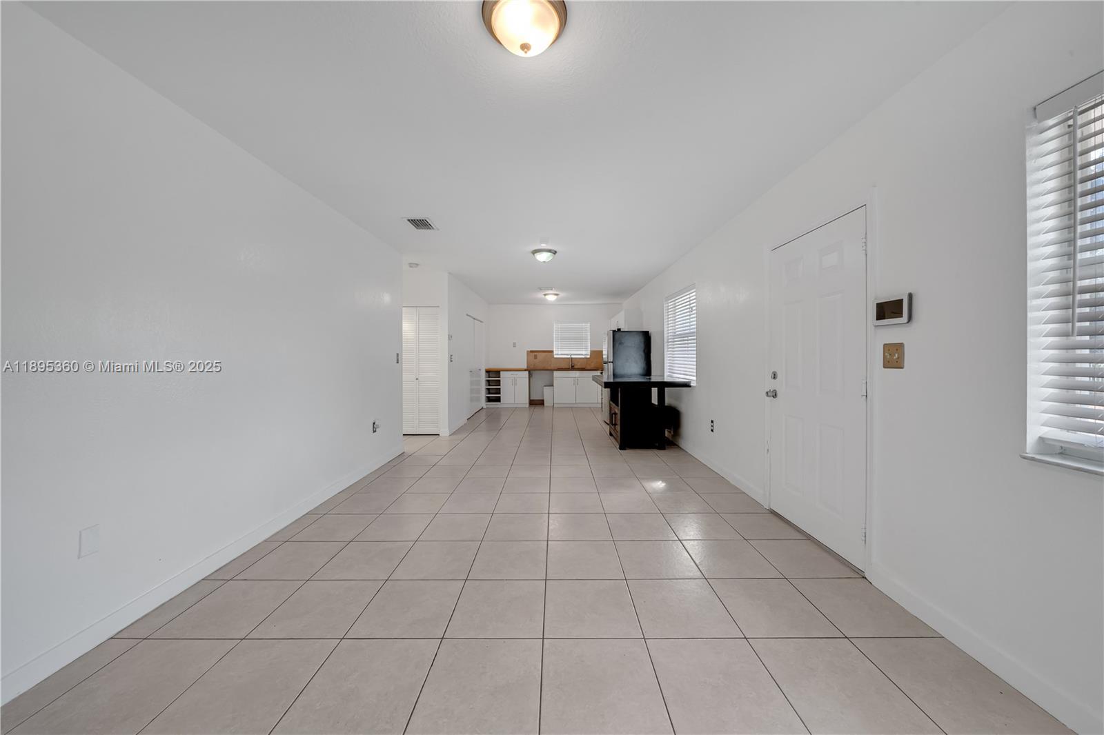 285 NW 39th St