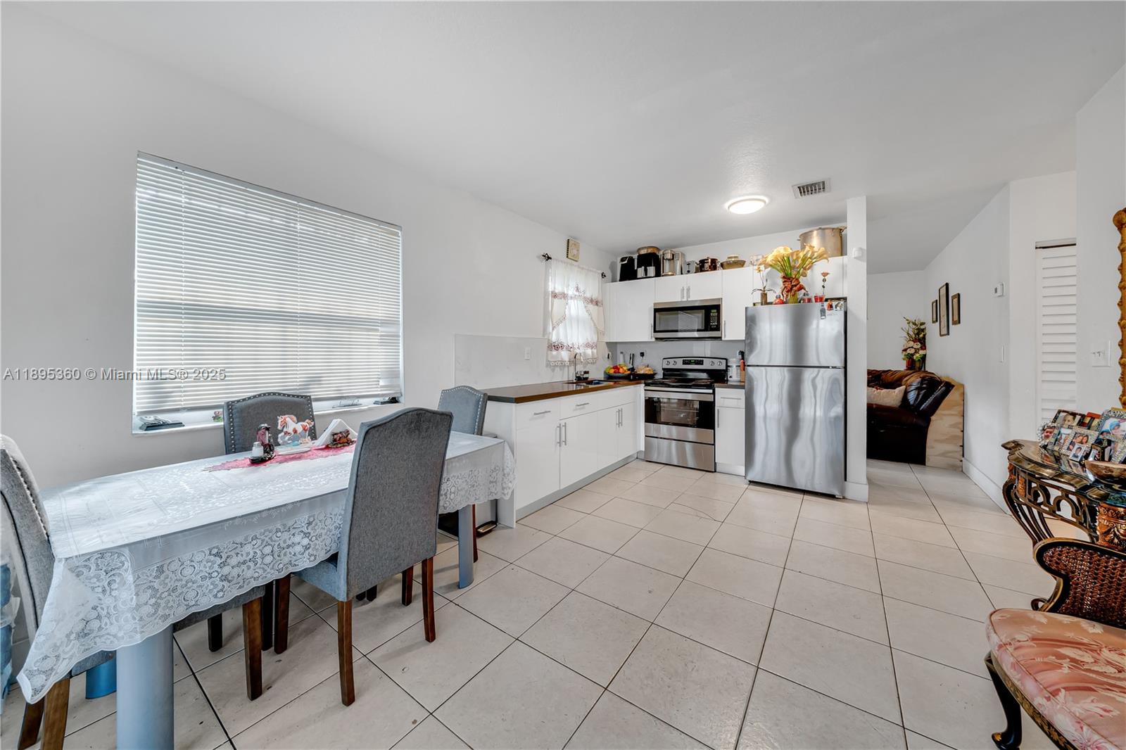 BAY VISTA PARK - Residential Income