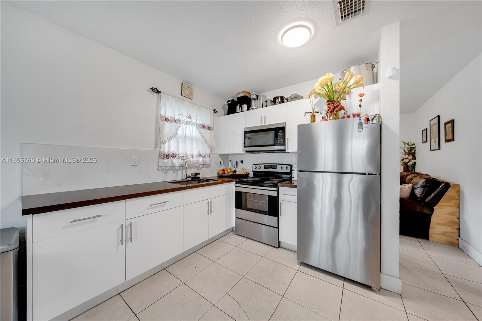 BAY VISTA PARK - Residential Income
