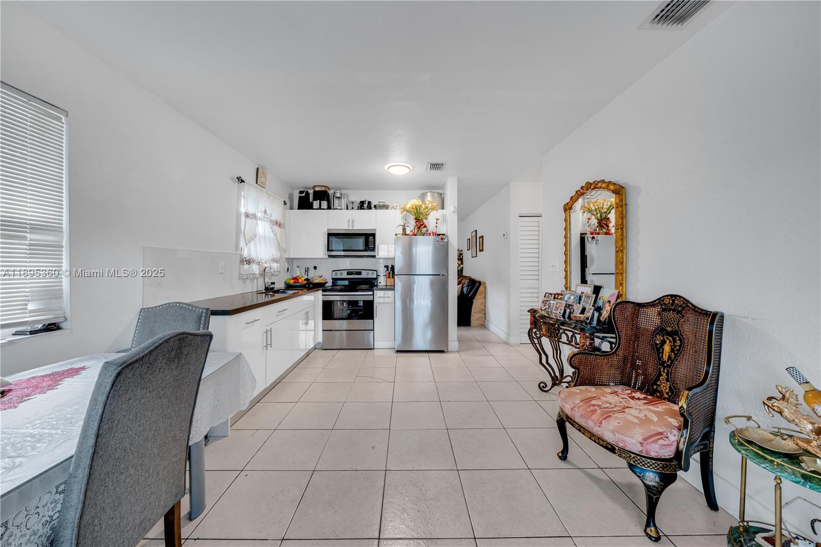 BAY VISTA PARK - Residential Income