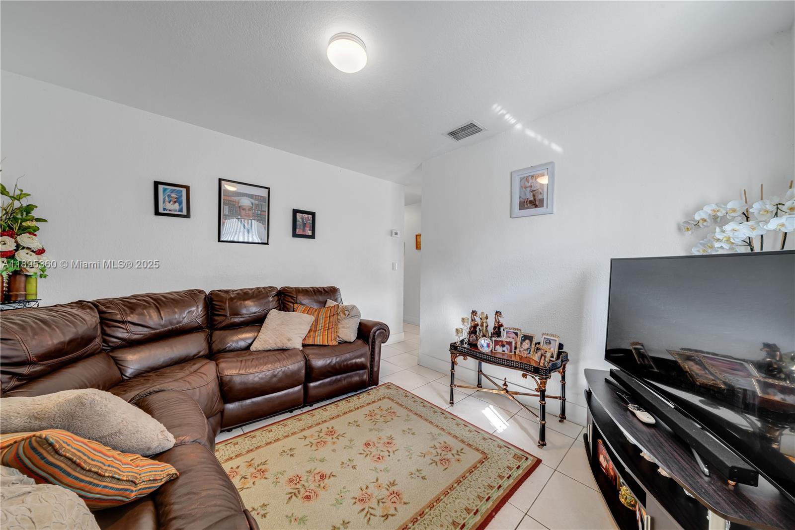 BAY VISTA PARK - Residential Income