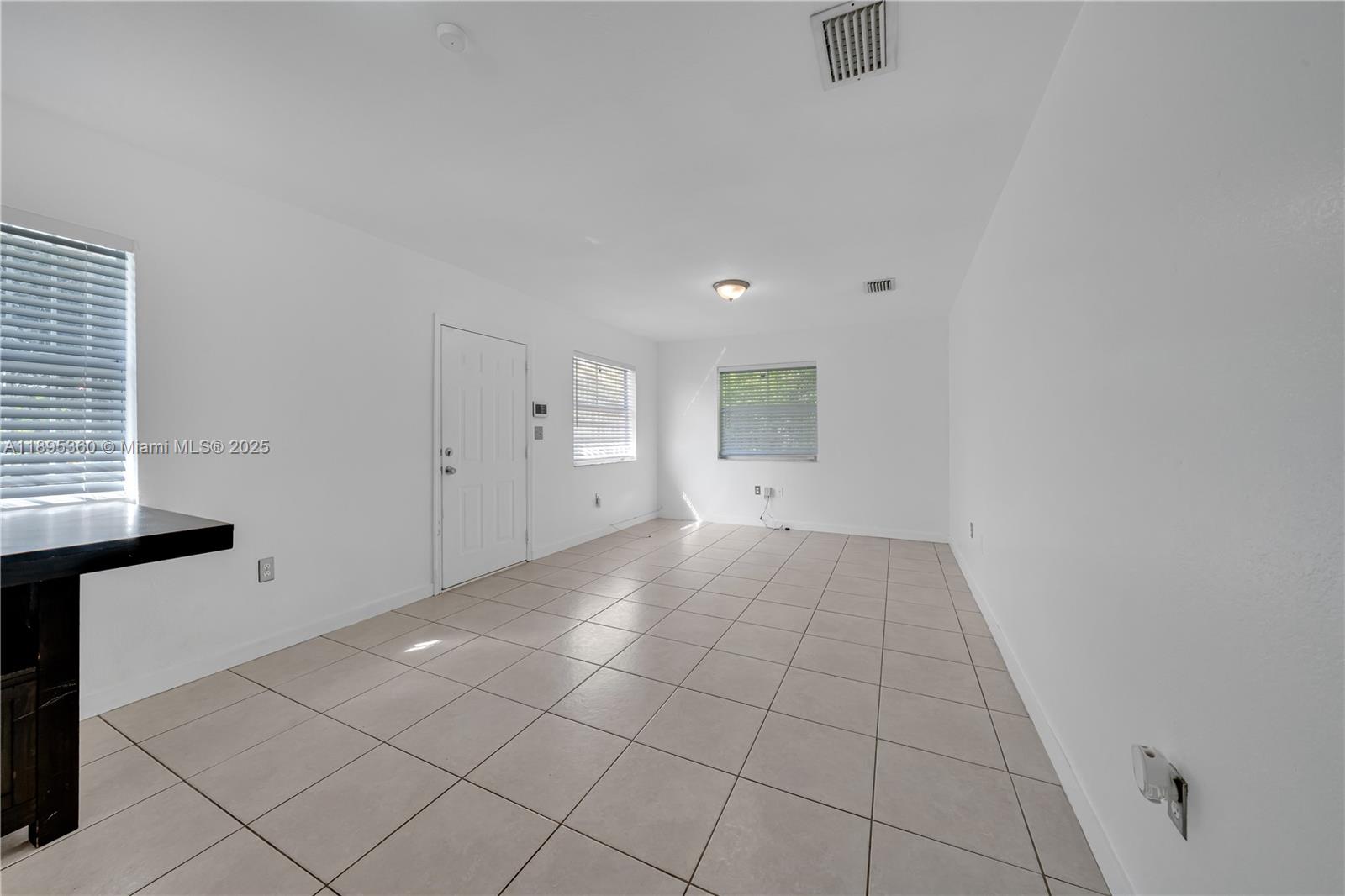 BAY VISTA PARK - Residential Income