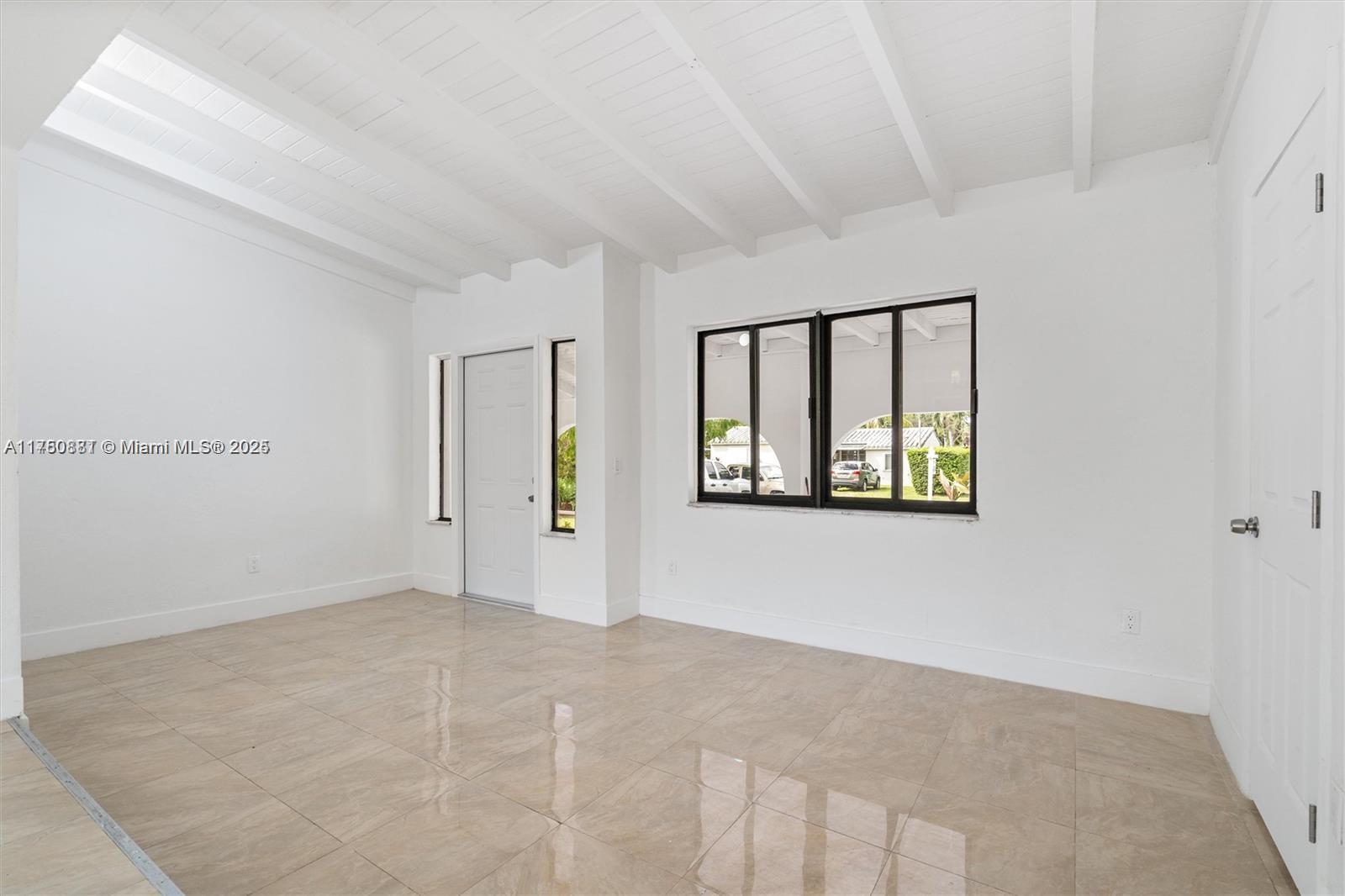 BISC SHORES HEIGHTS - Residential