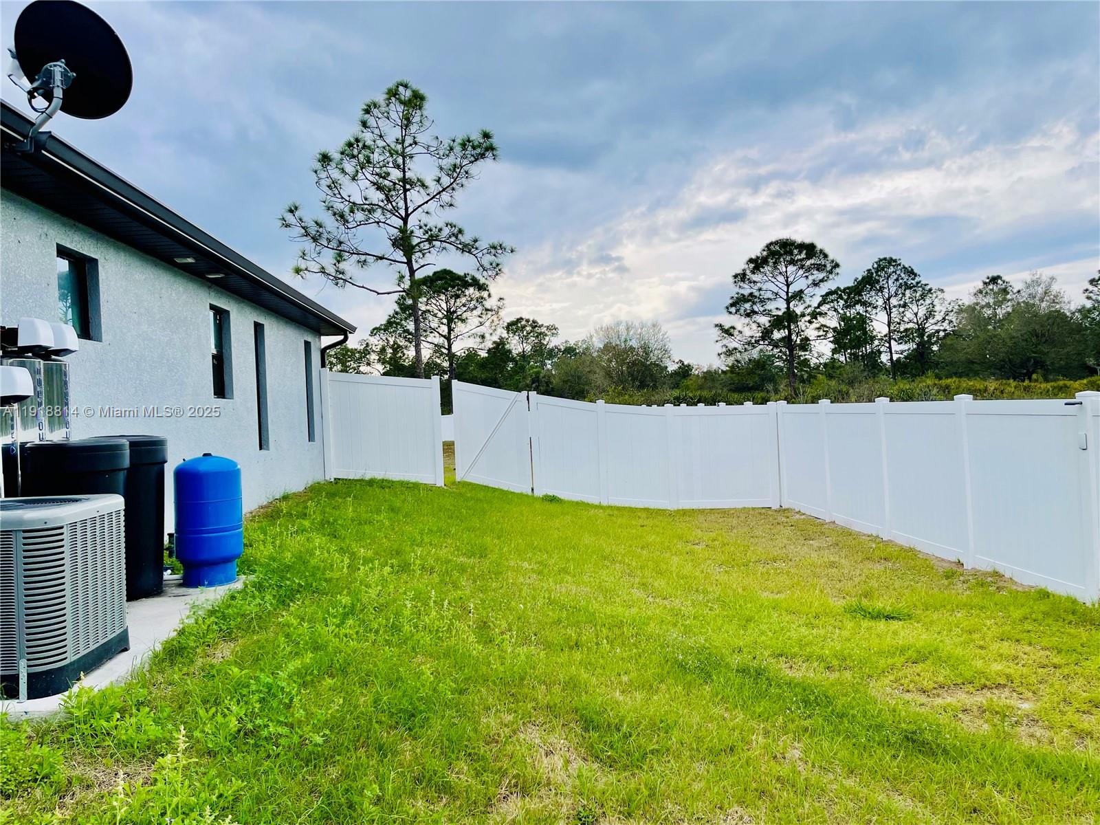 Lee County Unincorporated - Residential Lease