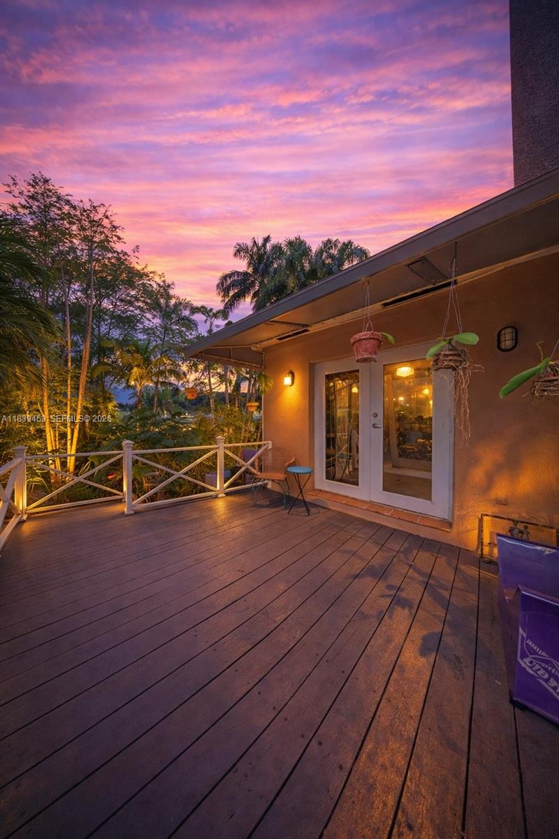 NATOMA MANORS - Residential