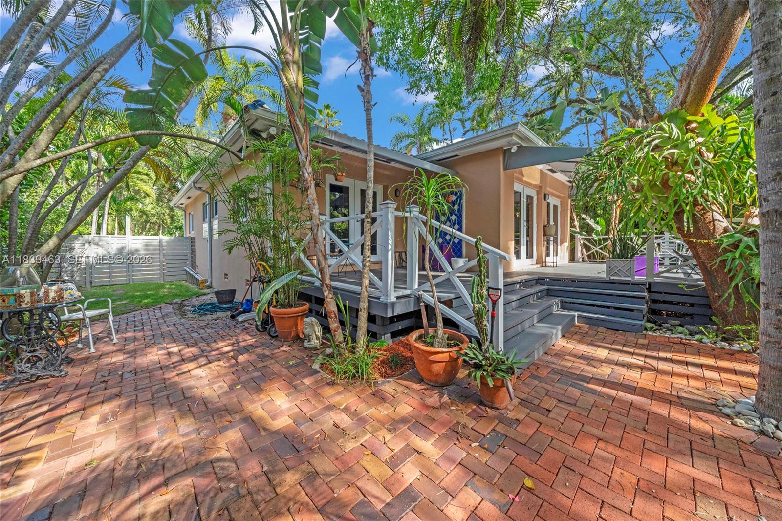 NATOMA MANORS - Residential