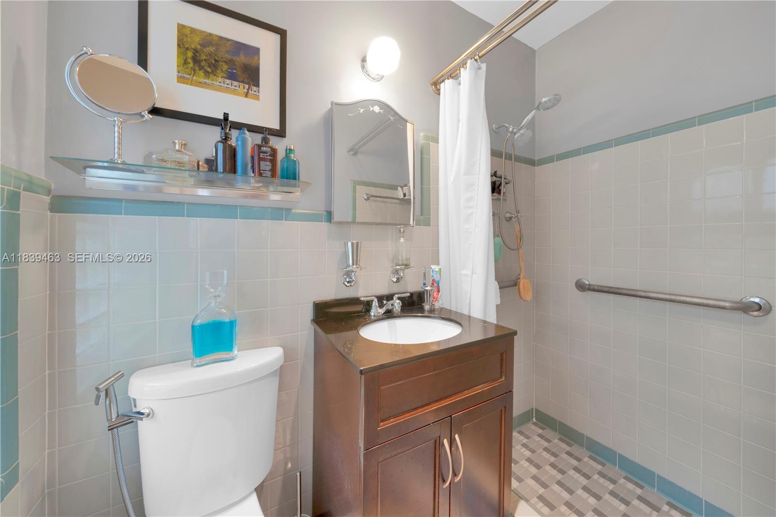 NATOMA MANORS - Residential