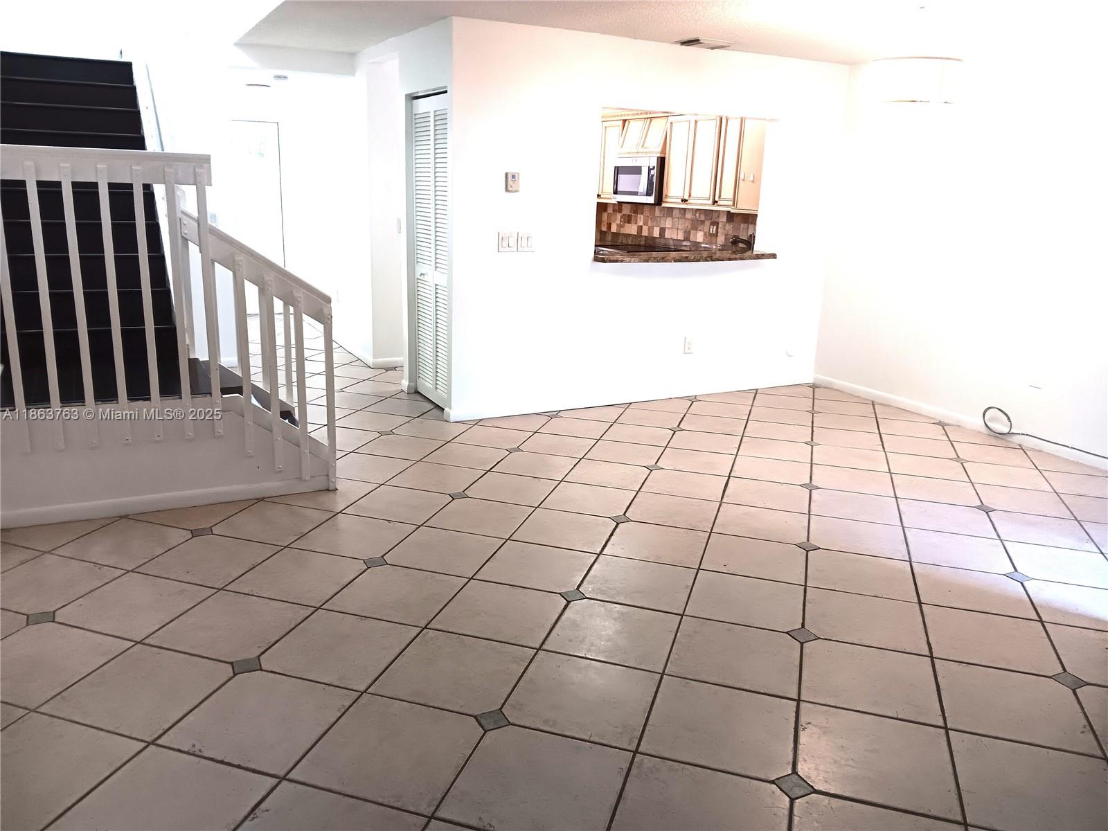 SHERBROOKE - Residential