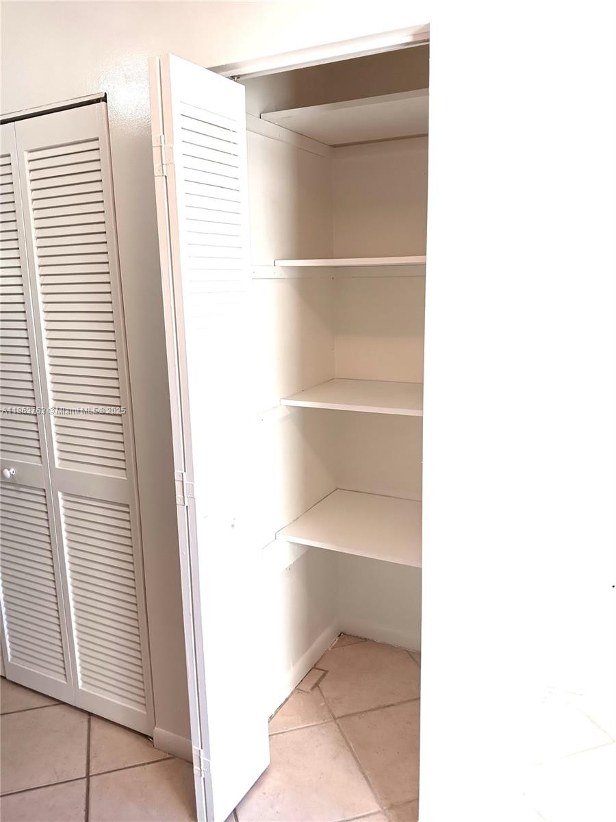 SHERBROOKE - Residential