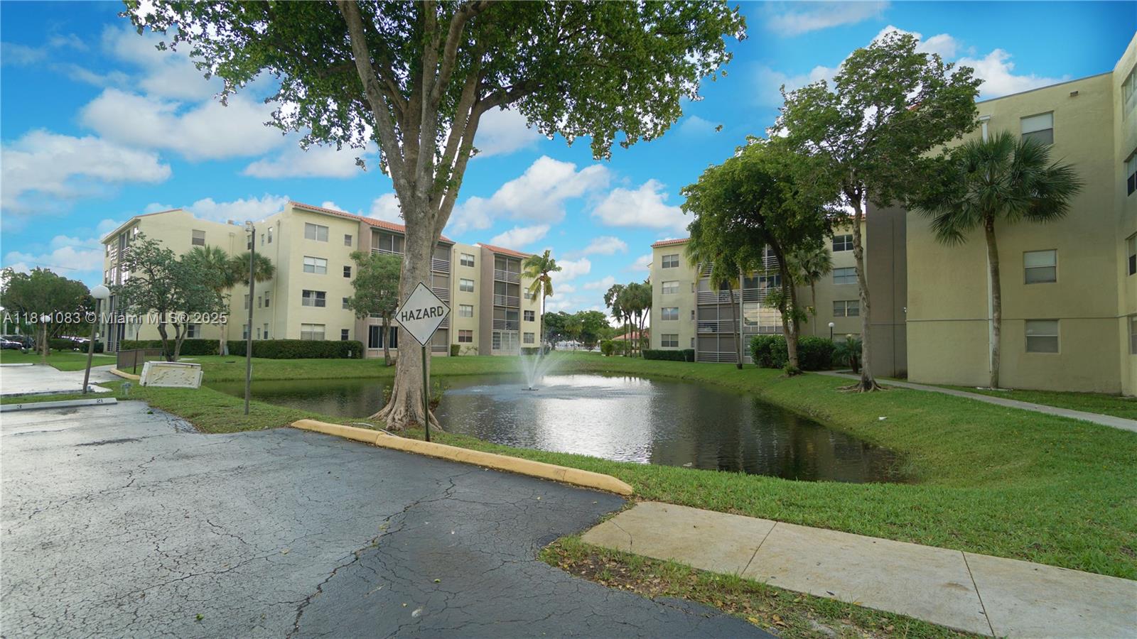 1830 Sw 81st Ave 4204, North Lauderdale, Miami-Dade County, Florida - 2 Bedrooms  
2 Bathrooms - 