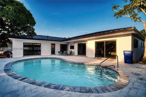 Tiny photo for 5561 NE 28th Ave, Fort Lauderdale, FL 33308 (MLS # A12047554)