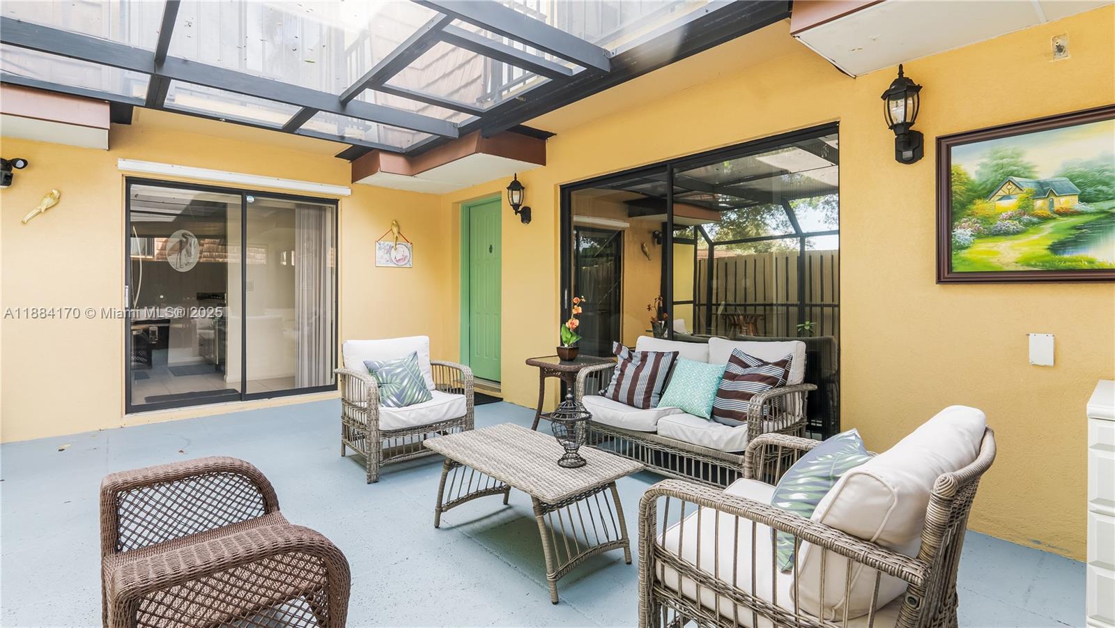 SHERWOOD LAKES - Residential
