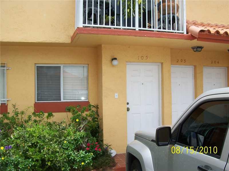 BEAUTIFUL 2 BEDROOM WITH 2 BATHROOM UNIT IN THE FRIST FLOOR WITH ACCESS TO COMMON AREAS. TILE THROUGHOUT WITH WASHER AND DRYER INSIDE UNIT. 2 ASSIGNED PARKING SPACES, POOL AND GREAT CONDITION.