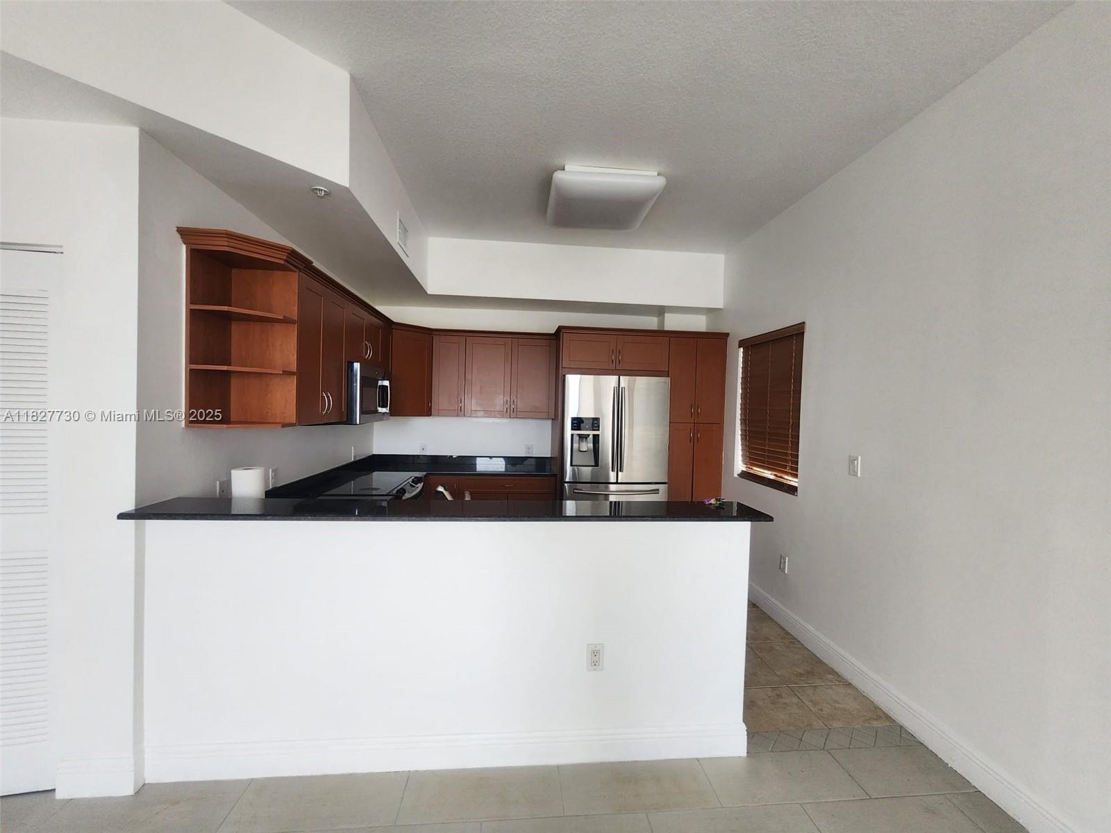 TUSCANY POINTE VILLAS CON - Residential