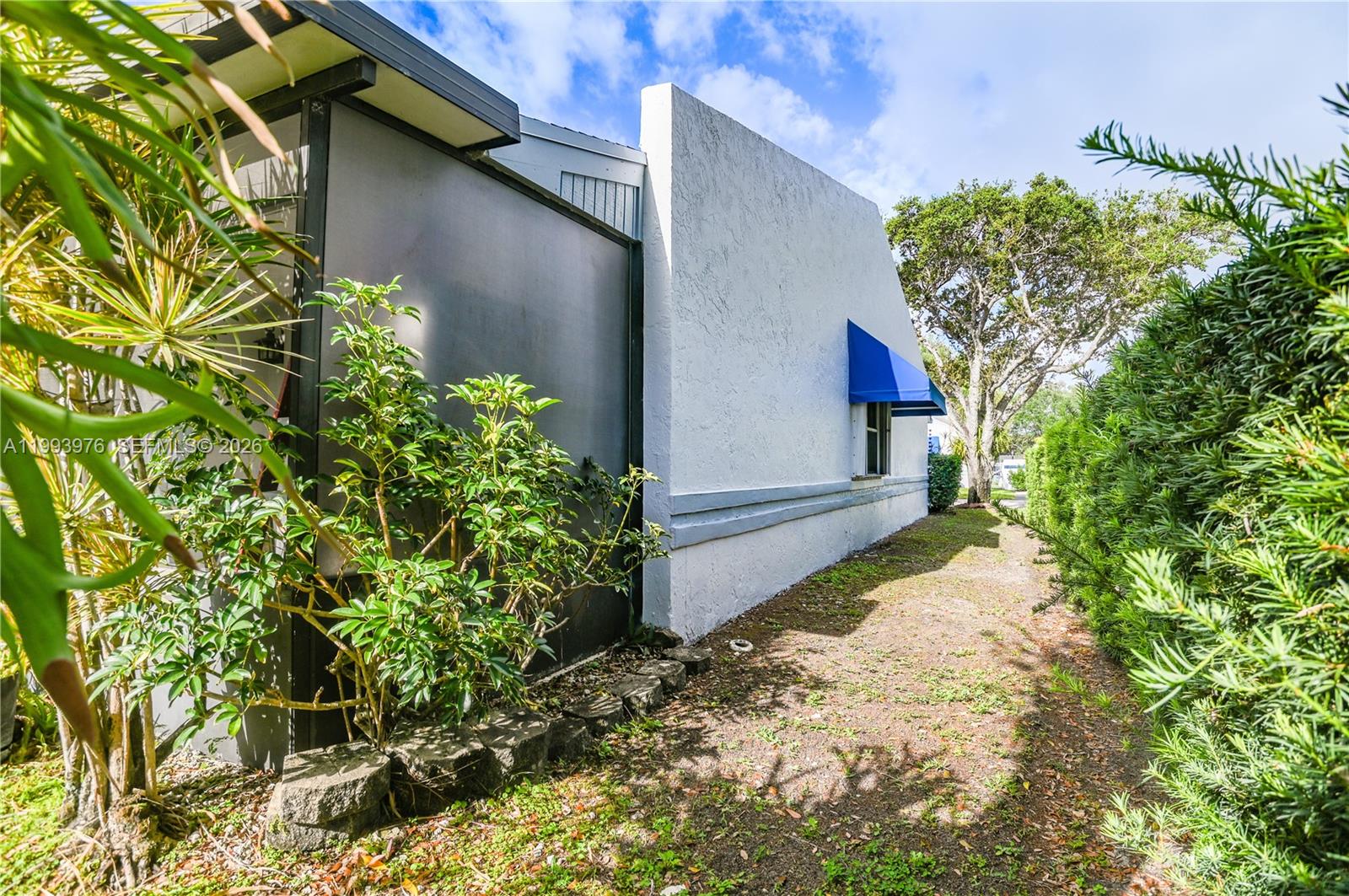 OAK LAKES - Residential